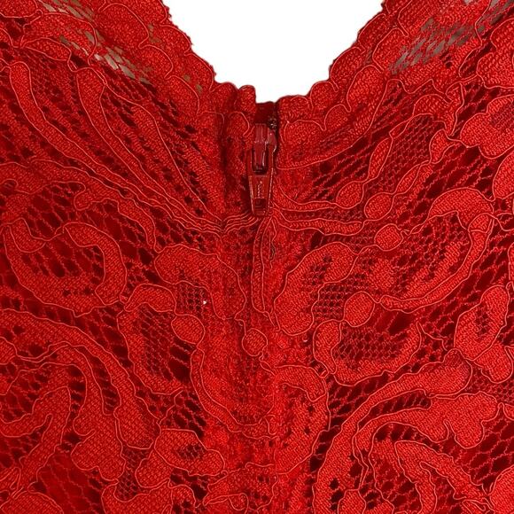 BARNEY’s NEW YORK Red Lace Sleeveless Bodycon Mini Dress Size 0 - Picture 5 of 9